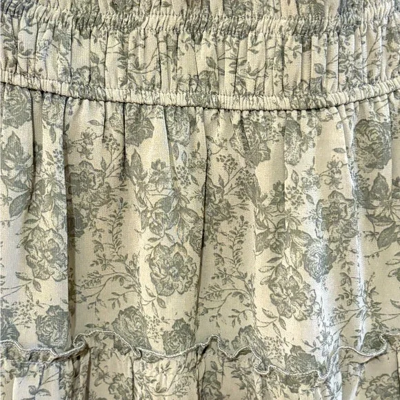 Trixxi Floral Mini Dress in Green 
(Marshall's) never worn brand new -no tags - Picture 6 of 7